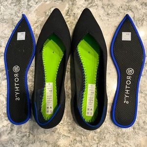 Size 8 Black. Rothy’s The Pointe (v1)